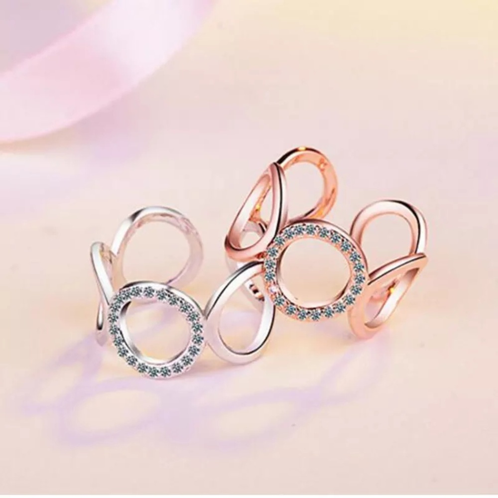 925 Sterling Silver Opened Adjustable Ring - Picture 1 of 5